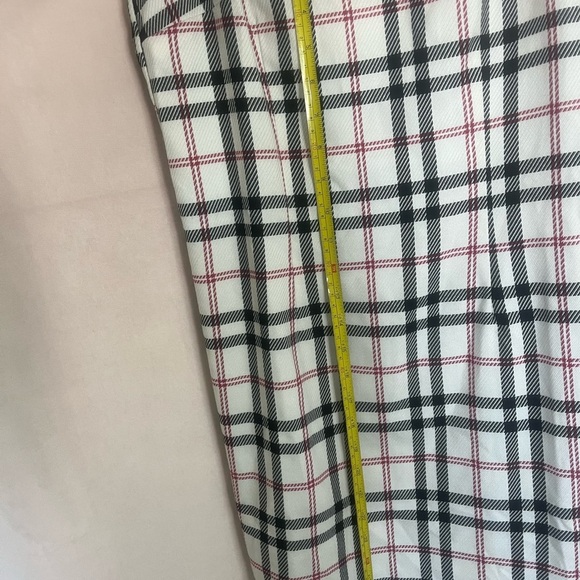 Forever21 plaid mini dress! Size medium. Open back with adjustable strap… - Picture 5 of 5